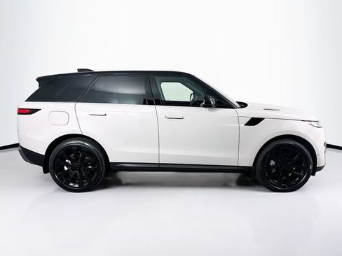 New 2026 Land Rover Range Rover Sport SE AWD/4WD image 4