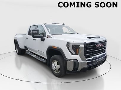 Used 2024 GMC Sierra 3500 Pro w/ Convenience Package