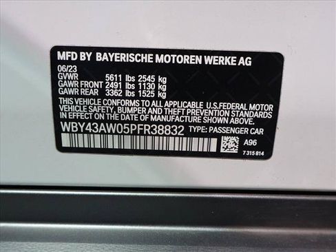 Used 2023 BMW i4 eDrive35 RWD image 30