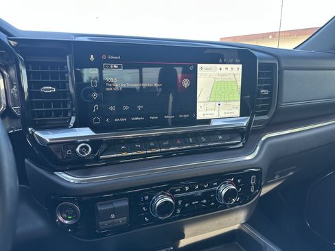 Certified 2024 GMC Sierra 1500 SLT w/ SLT Premium Plus Package AWD/4WD image 13