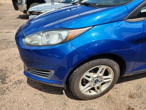 Used 2019 Ford Fiesta SE FWD image 5