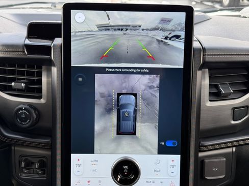 Used 2022 Ford Expedition Max Platinum image 27