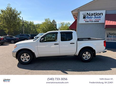 Used 2008 Nissan Frontier SE w/ SE Value Truck Pkg RWD image 3