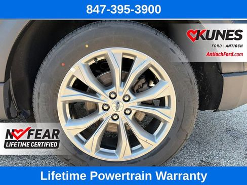 Certified 2023 Ford Explorer Limited AWD/4WD image 13