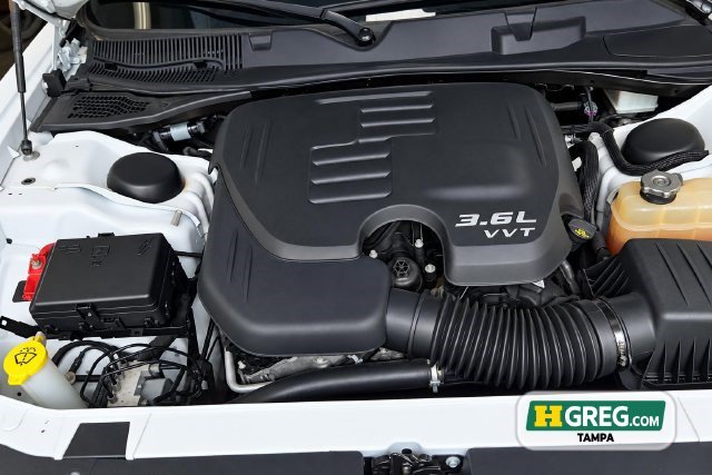 Used 2023 Dodge Challenger SXT RWD image 14