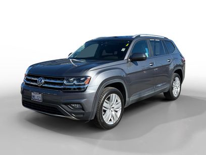 Used 2019 Volkswagen Atlas SE w/ Panoramic Sunroof Package