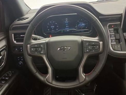 Used 2024 Chevrolet Suburban RST w/ Luxury Package image 31