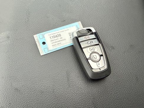 New 2025 Ford F150 Lariat w/ Equipment Group 502A High image 34