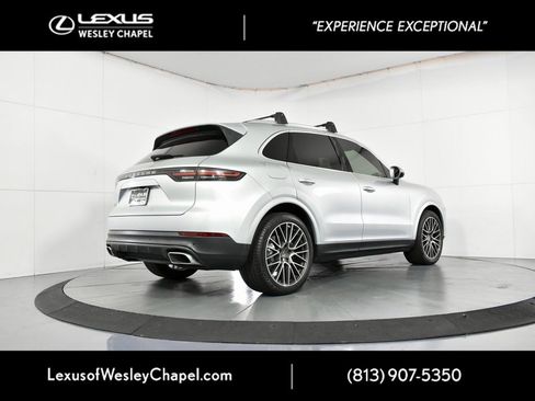 Used 2019 Porsche Cayenne Base image 6
