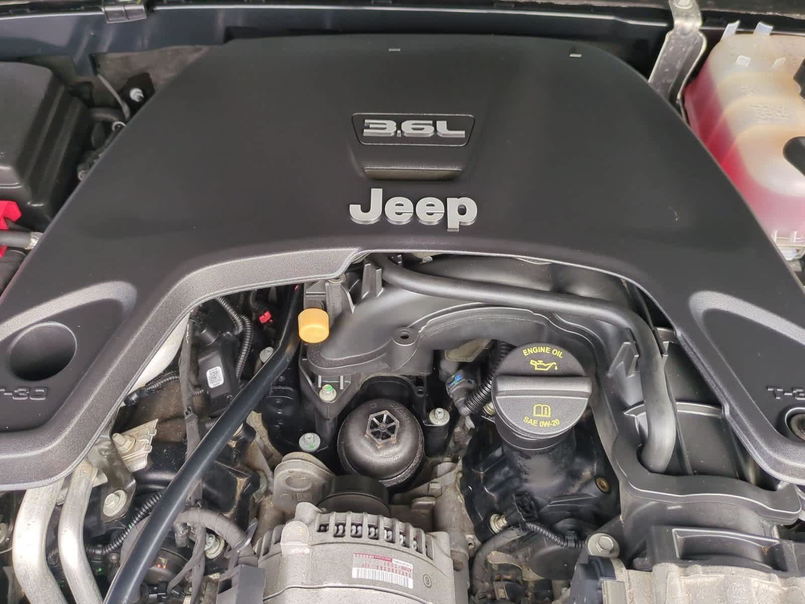Used 2021 Jeep Wrangler Unlimited Sport AWD/4WD image 14