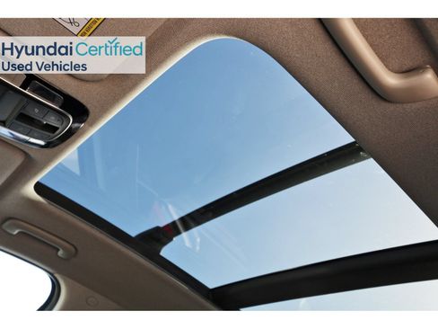 Certified 2023 Hyundai Santa Fe Limited FWD image 31
