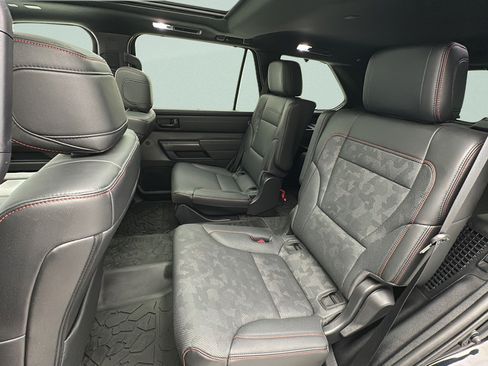 Used 2024 Toyota Sequoia TRD Pro AWD/4WD image 12