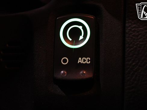 Used 2005 Chevrolet Corvette Coupe w/ Preferred Equipment Group image 40