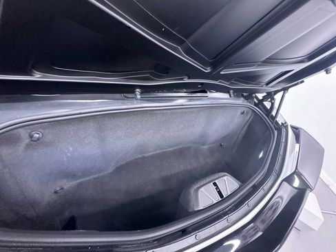 Used 2023 Chevrolet Corvette Stingray Convertible w/ Z51 Performance Package image 36