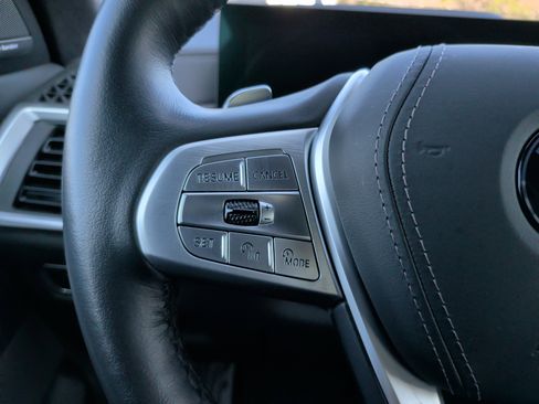 Certified 2024 BMW X7 xDrive40i image 22