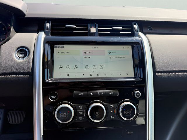 Used 2020 Land Rover Discovery HSE AWD/4WD image 14