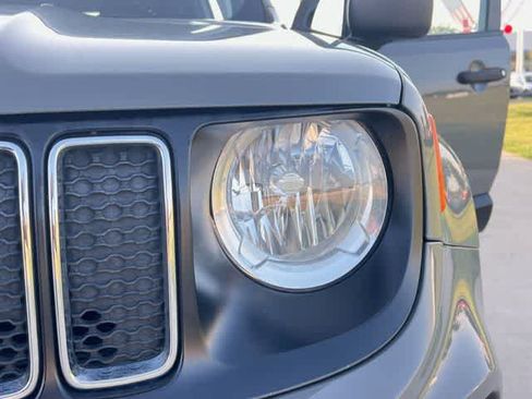 Used 2021 Jeep Renegade Sport w/ Sport Appearance Group FWD image 24