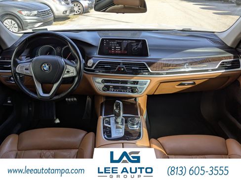 Used 2019 BMW 740i w/ Executive Package image 14