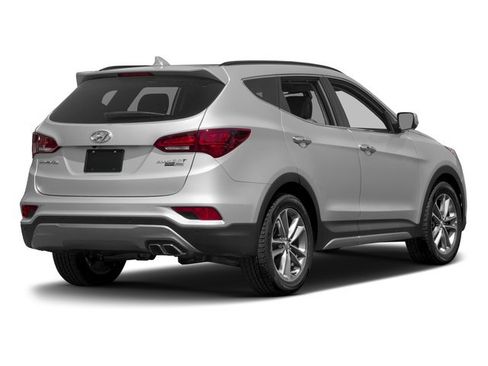 Used 2017 Hyundai Santa Fe Sport w/ Cargo Package FWD image 5