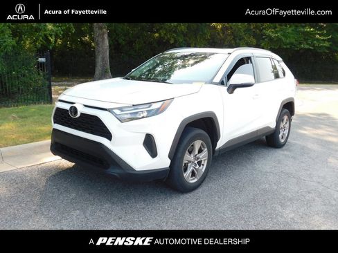 Used 2023 Toyota RAV4 XLE w/ Convenience Package FWD image 1