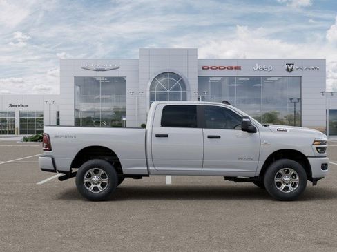 New 2025 RAM 2500 Big Horn image 21