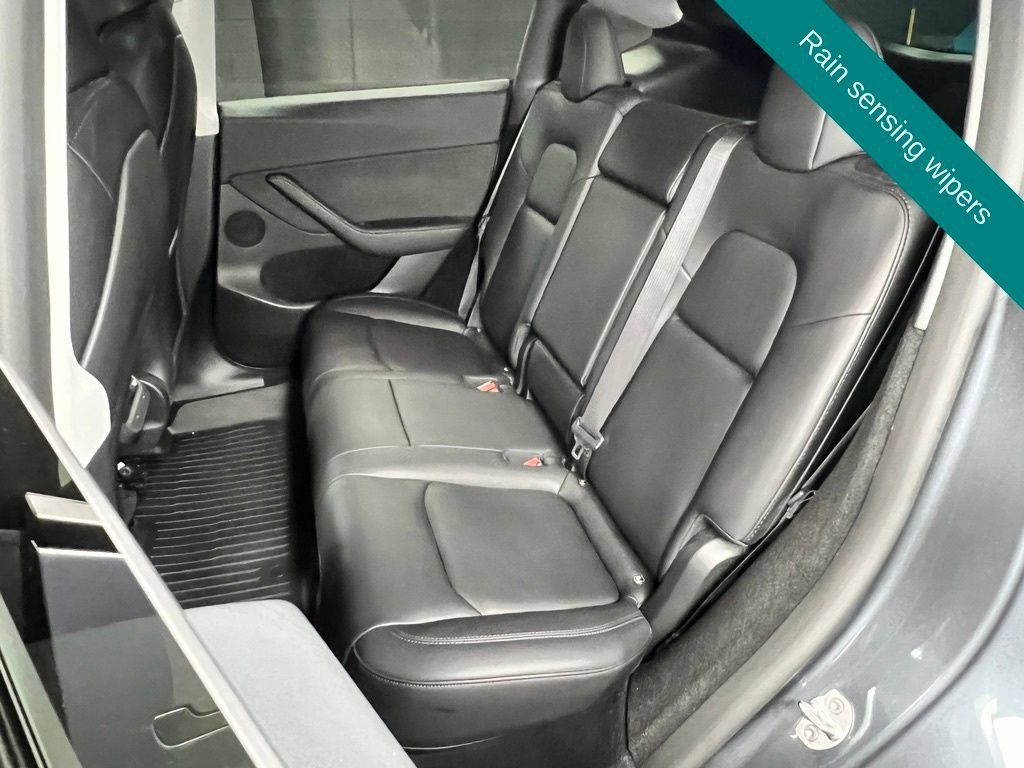 Used 2023 Tesla Model Y 2WD image 16