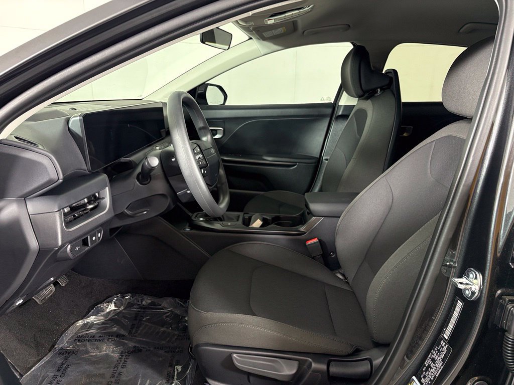 New 2026 Kia K4 FWD image 16