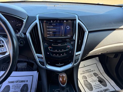 Used 2015 Cadillac SRX Luxury w/ Driver Awareness Package image 13