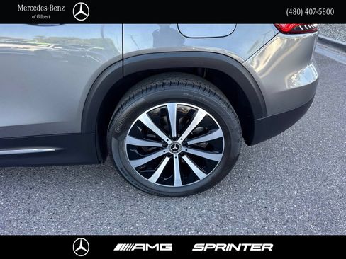 Certified 2022 Mercedes-Benz GLB 250 4MATIC w/ Premium Package Lite image 9