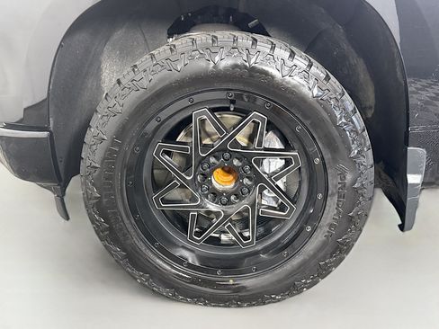 Used 2023 Chevrolet Silverado 1500 Custom RWD image 37