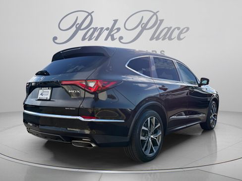 Used 2023 Acura MDX SH-AWD w/ Technology Package image 6