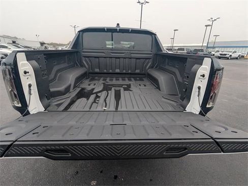 New 2026 GMC Hummer EV 2X image 13