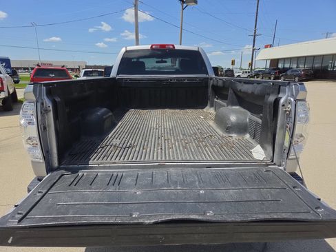 Used 2015 Toyota Tundra SR RWD image 5