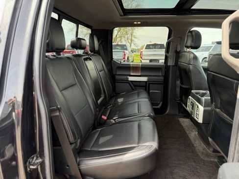 Used 2015 Ford F150 Lariat w/ Equipment Group 502A Luxury AWD/4WD image 17