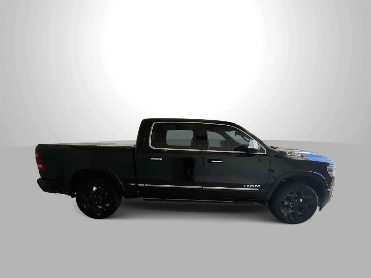 Used 2020 RAM 1500 Limited w/ Body-Colour Bumper Group AWD/4WD image 9