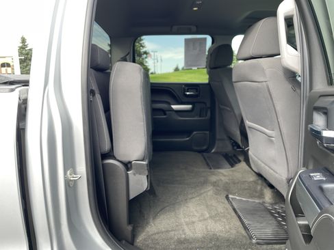 Used 2018 Chevrolet Silverado 1500 LT w/ All Star Edition AWD/4WD image 38