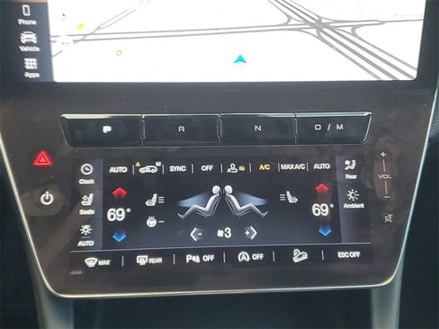 Used 2024 Maserati Grecale GT image 33