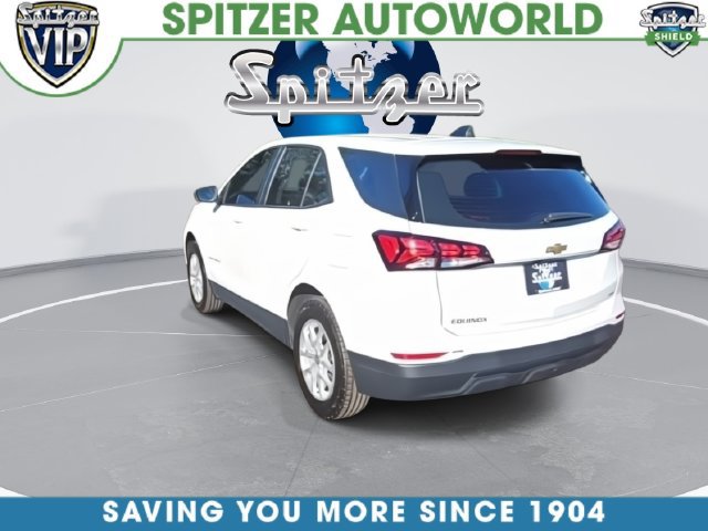 Used 2022 Chevrolet Equinox LS w/ LPO, Floor Liner Package AWD/4WD image 13