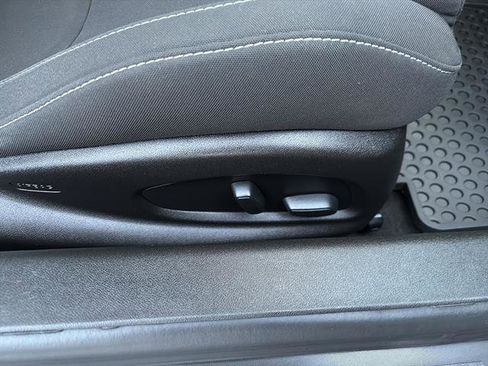 Used 2017 Chevrolet Camaro SS image 10