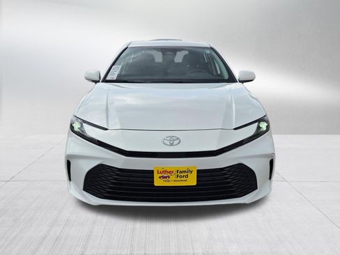 Used 2025 Toyota Camry LE FWD image 2