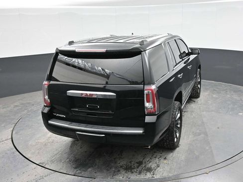 Used 2018 GMC Yukon Denali w/ Denali Ultimate Package AWD/4WD image 20