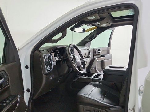 Used 2022 GMC Sierra 1500 Denali w/ Driver Alert Package II AWD/4WD image 16