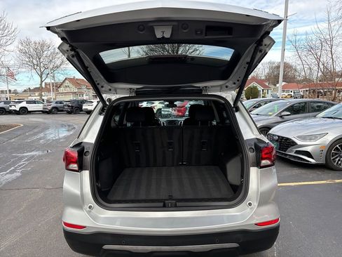 Used 2022 Chevrolet Equinox LT image 29