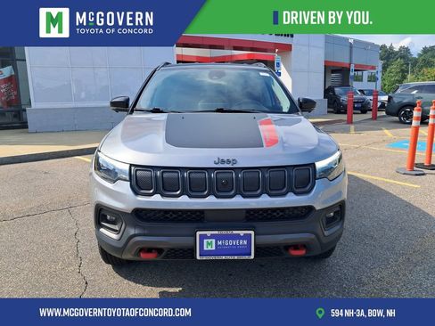 Used 2022 Jeep Compass Trailhawk w/ Trailhawk Elite Group AWD/4WD image 9