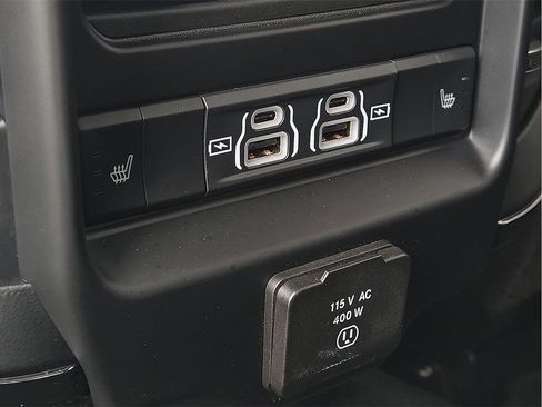 Used 2024 RAM 2500 Limited image 9