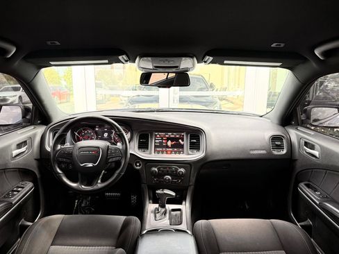 Used 2019 Dodge Charger Scat Pack RWD image 32