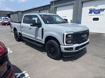 New 2025 Ford F250 Lariat w/ Lariat Ultimate Package
