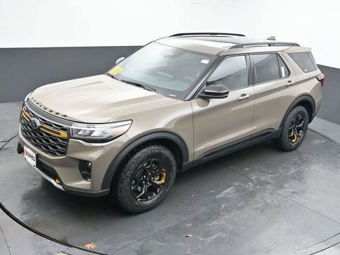 New 2026 Ford Explorer Tremor w/ Tremor Ultimate Package image 39