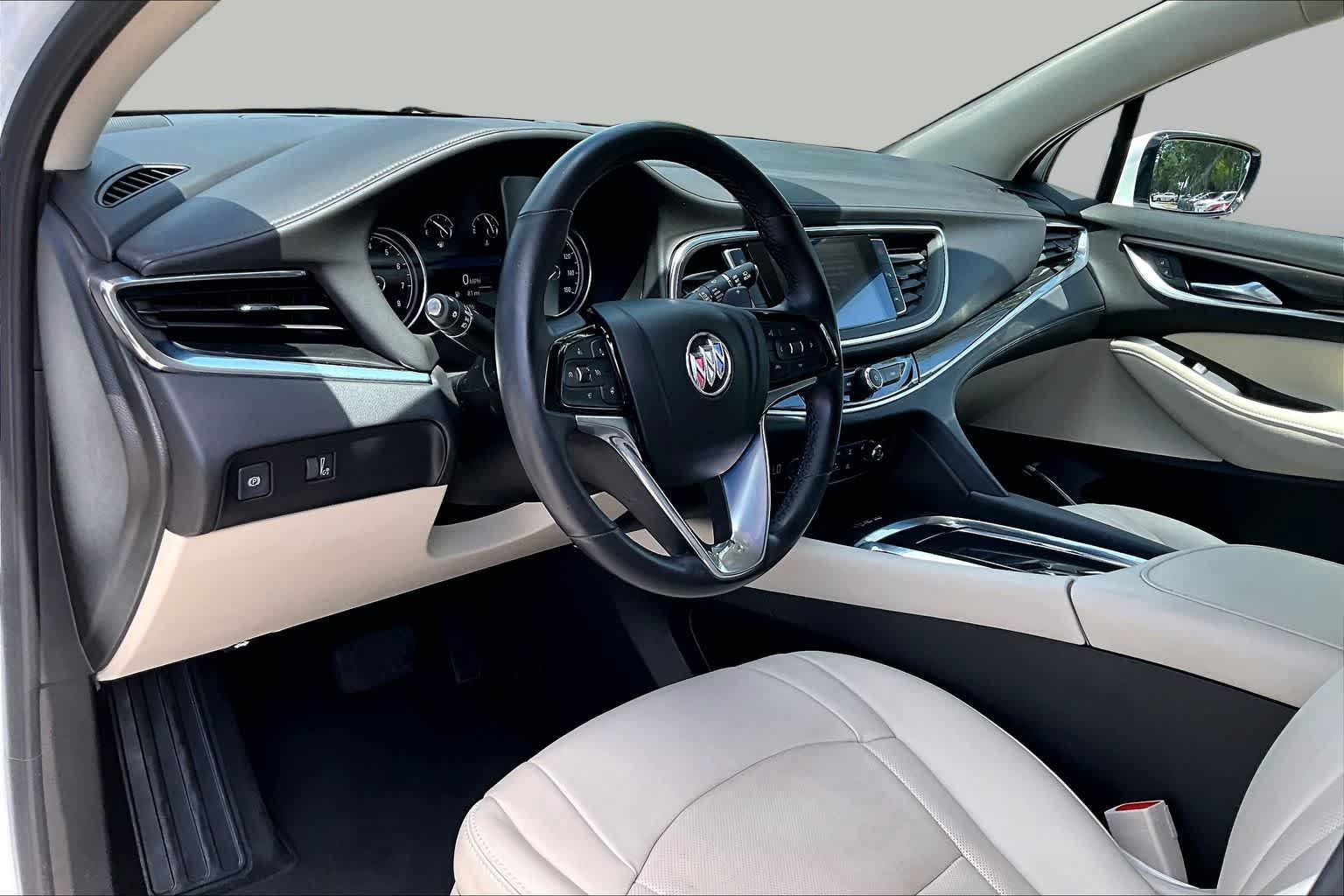 Used 2023 Buick Enclave Essence FWD image 35
