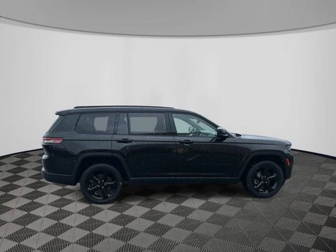 Certified 2023 Jeep Grand Cherokee L Laredo AWD/4WD image 6